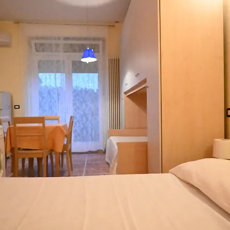 Apartman Se137 - Senigallia, Monolocale Al Piano Terra, In Ottima Posizione *